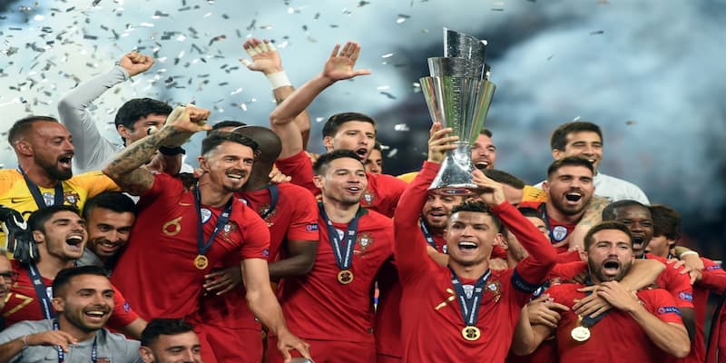 Kèo nhà cái Euro hôm nay Tận dụng công cụ hỗ trợ phân tích